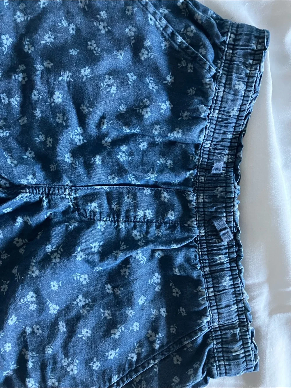 GAP Navy Blue Floral High-Waist Elastic-Waist Women's Shorts
